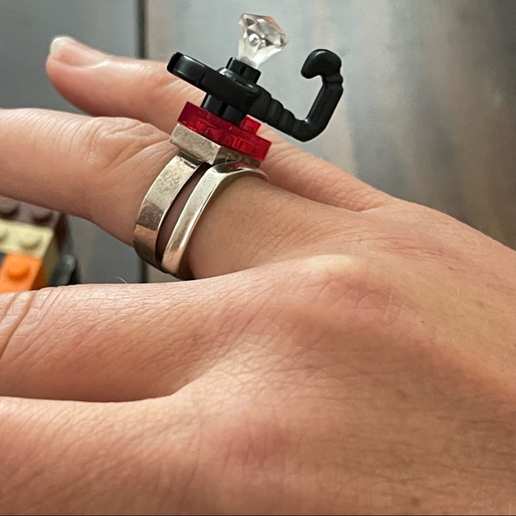 Barney’s NY x LEGO sterling silver ring - Picture 2 of 12
